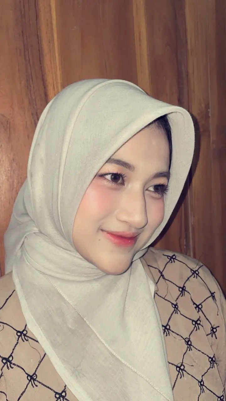 Jasa Soft Make Up